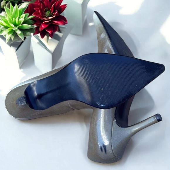 Diba Gray Ombré Gradient Patent Leather Slip On Pointed Toe Pumps Heels - Picture 13 of 16